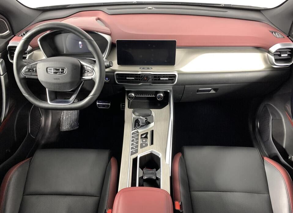 Geely Coolray, I 1.5 AMT (150 л.с.)