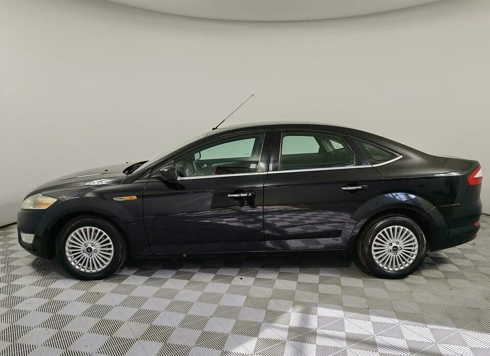 Ford Mondeo 2.0 MT (145 л.с.)
