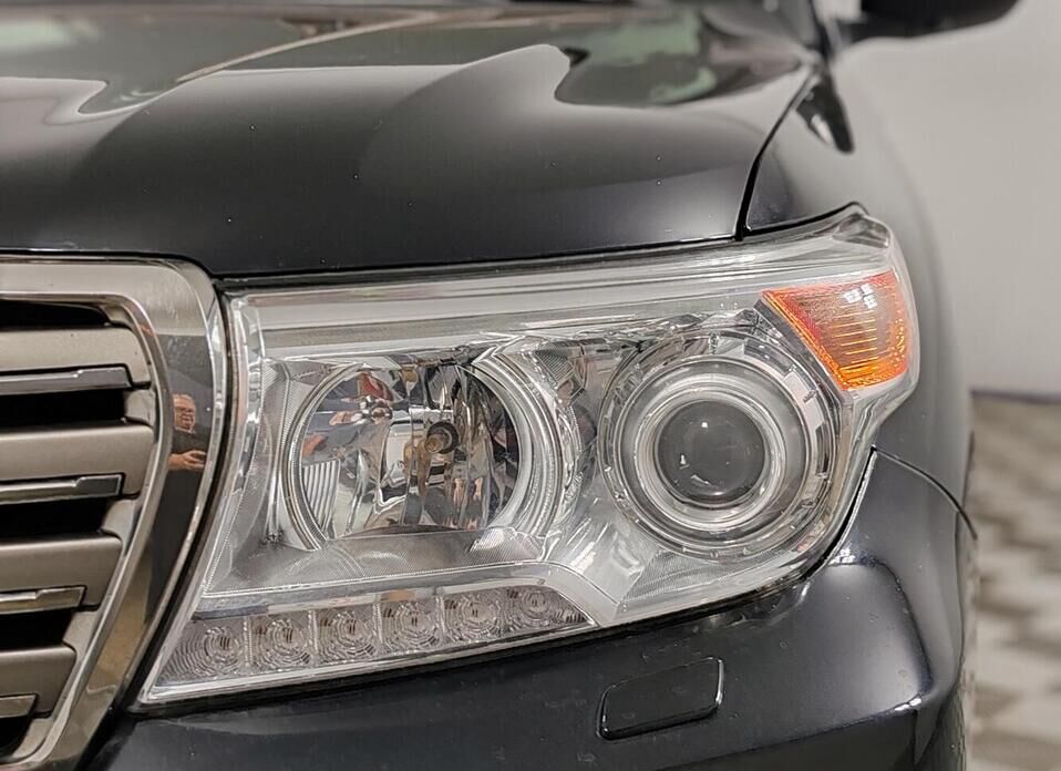Toyota Land Cruiser 4.5d AT (235 л.с.) 4WD
