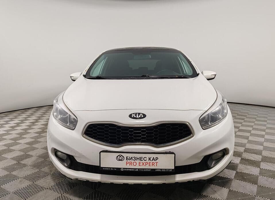 Kia Ceed, II 1.6 AT (129 л.с.)