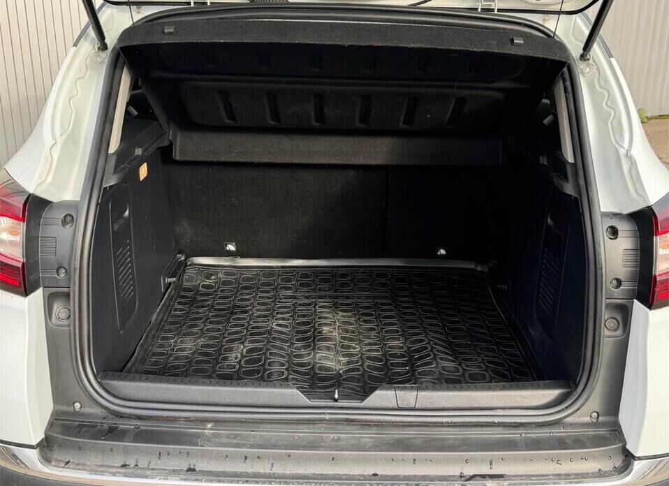 Renault Kaptur, I 1.6 CVT (114 л.с.)
