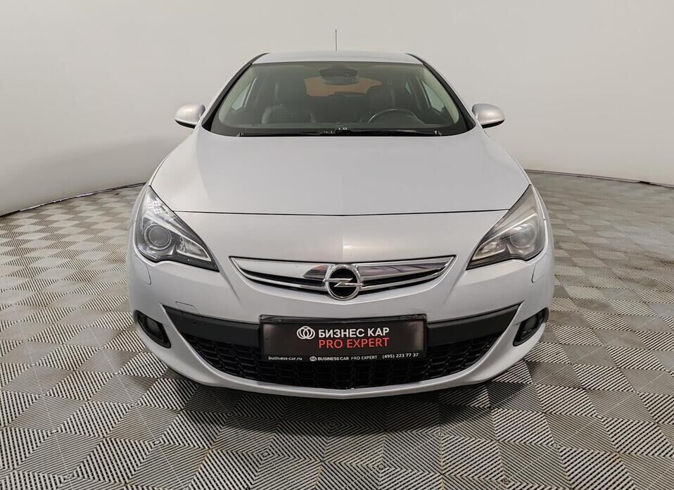 Opel Astra, J Рестайлинг GTC 1.6 MT (180 л.с.)