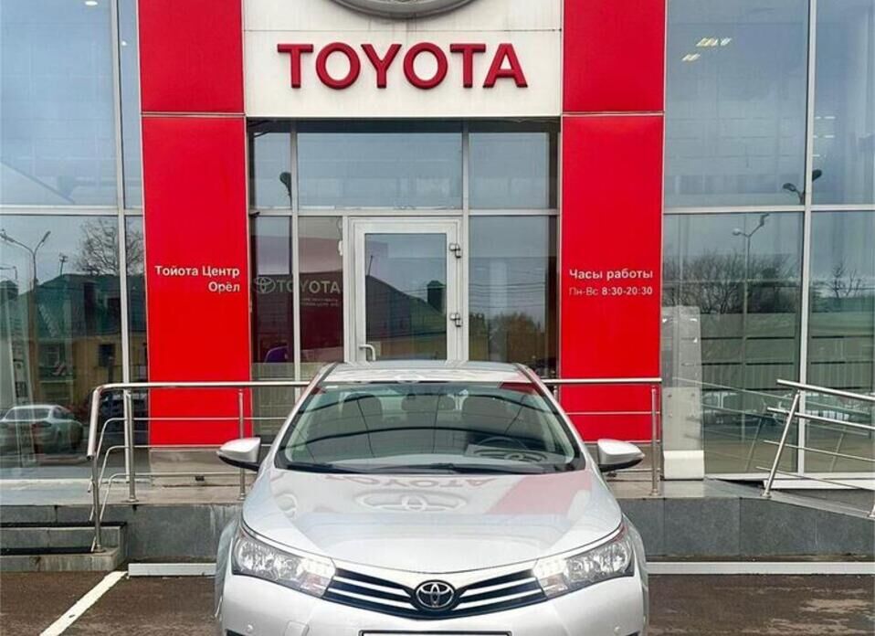 Toyota Corolla, XI (E160, E170, E180) 1.6 CVT (122 л.с.)