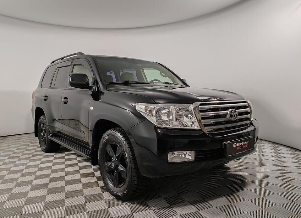 Toyota Land Cruiser, 200 Series 4.5d AT (235 л.с.) 4WD