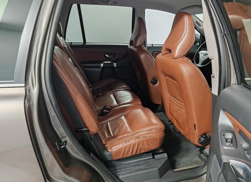 Volvo XC90, I Рестайлинг 3.2 AT (238 л.с.) 4WD