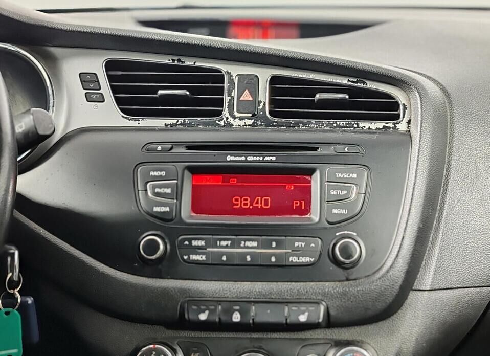 Kia Ceed, II Рестайлинг 1.6 AT (130 л.с.)