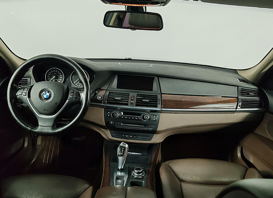 BMW X5, II (E70) Рестайлинг 30d 3.0d AT (245 л.с.) 4WD