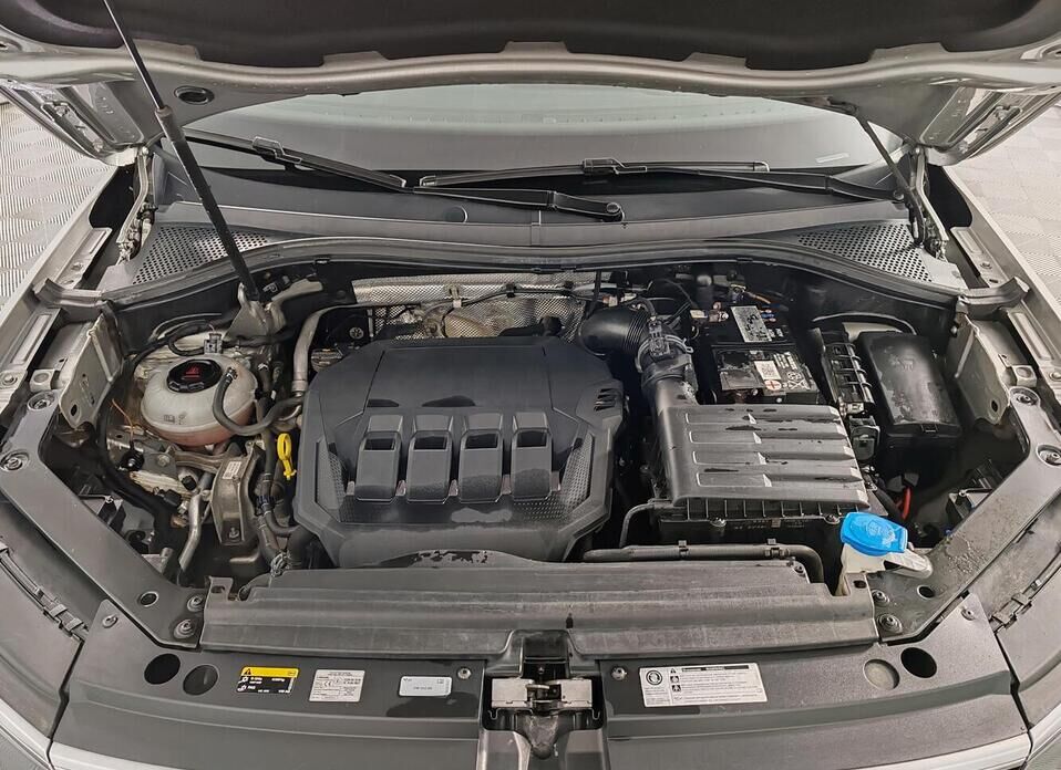 Volkswagen Tiguan, II 2.0 AMT (180 л.с.) 4WD