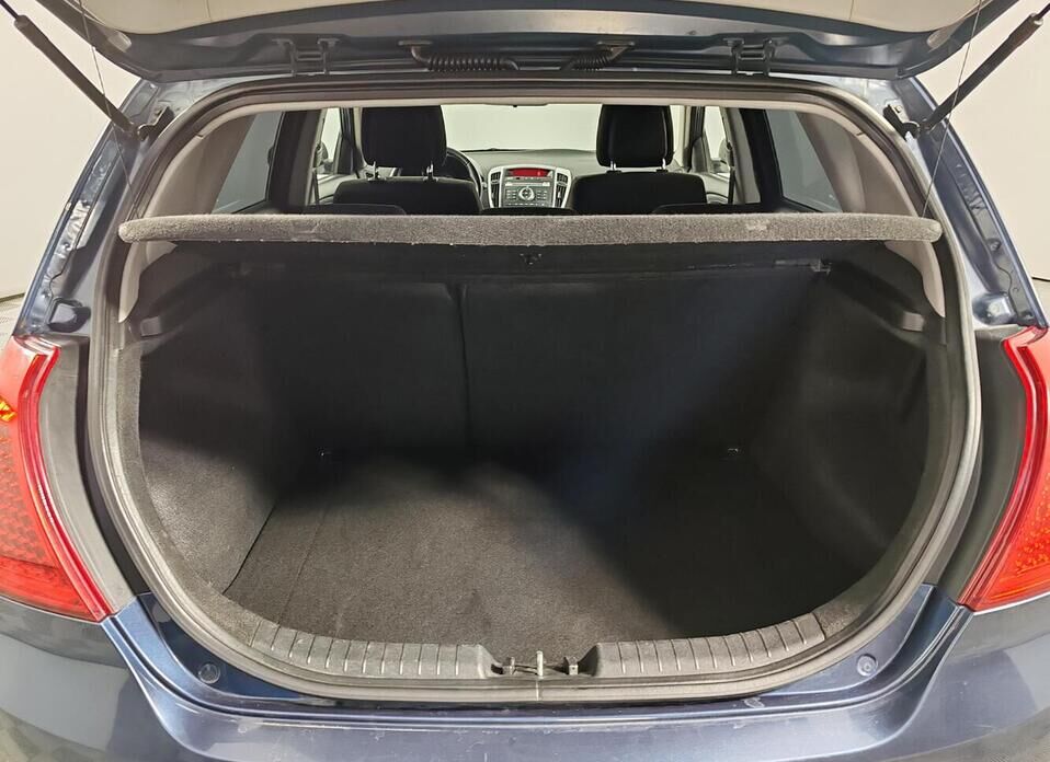 Kia Ceed, I Рестайлинг 1.6 AT (122 л.с.)