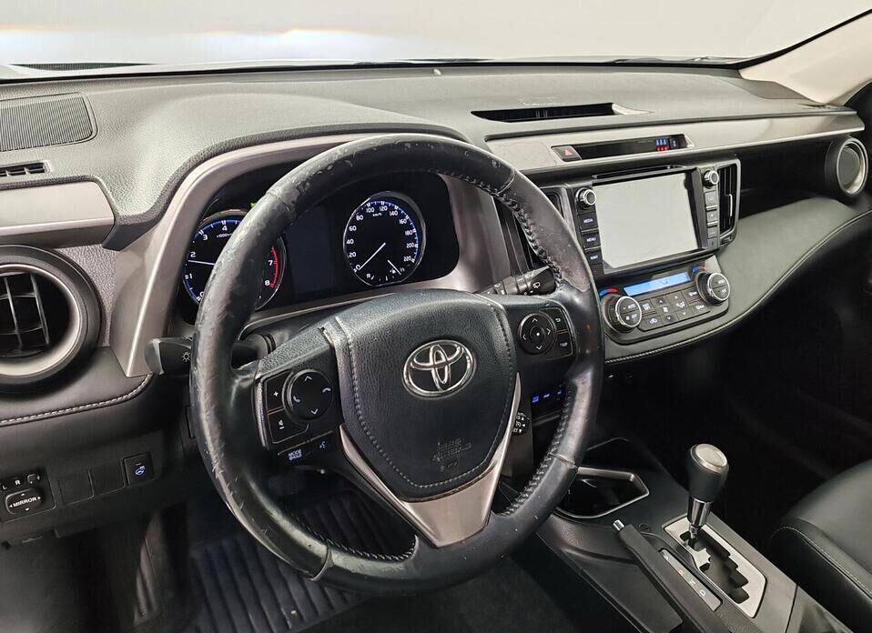 Toyota RAV4, IV (XA40) Рестайлинг 2.5 AT (180 л.с.) 4WD