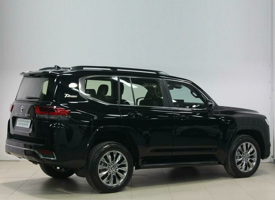 Toyota Land Cruiser 3.3d AT (299 л.с.) 4WD