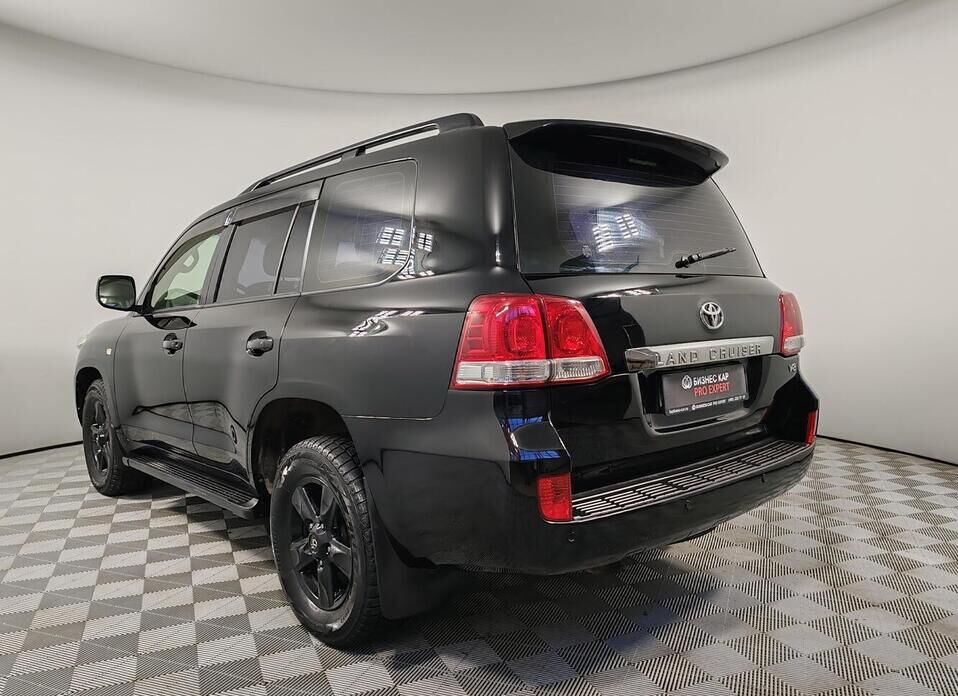 Toyota Land Cruiser, 200 Series 4.5d AT (235 л.с.) 4WD