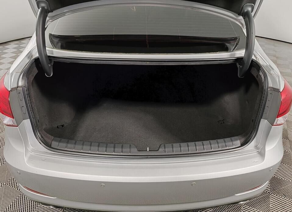 Hyundai i40 2.0 MT (150 л.с.)