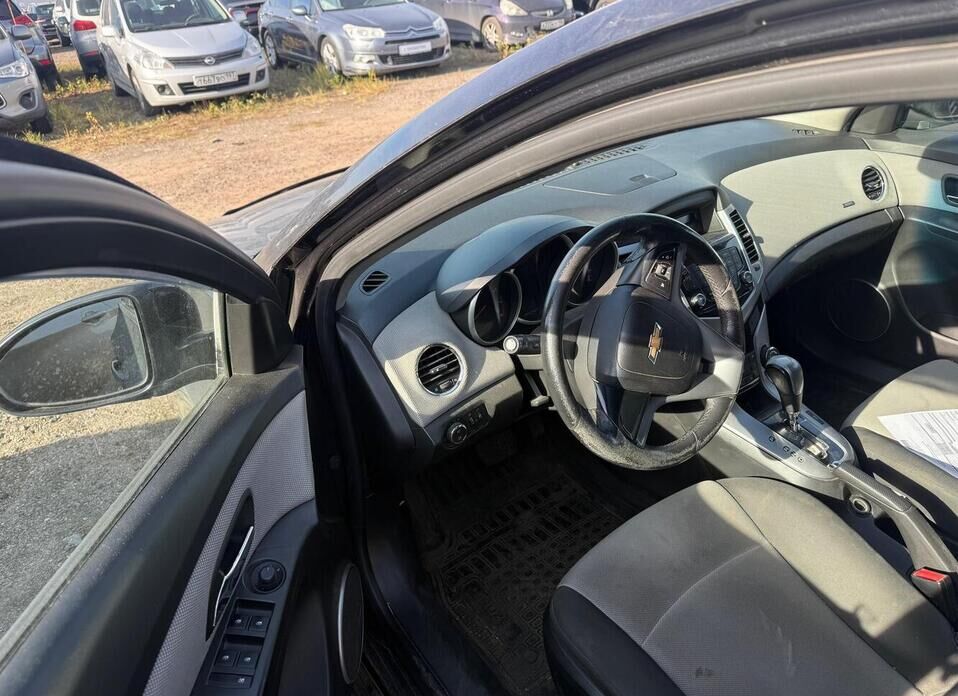 Chevrolet Cruze, I 1.8 AT (141 л.с.)
