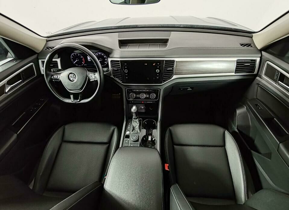 Volkswagen Teramont 2.0 AT (220 л.с.) 4WD