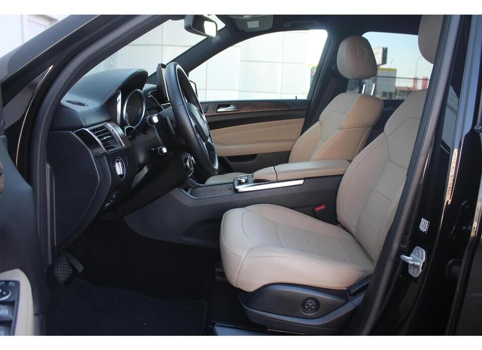 Mercedes-Benz M-Класс 350 CDI 3.0d AT (249 л.с.) 4WD