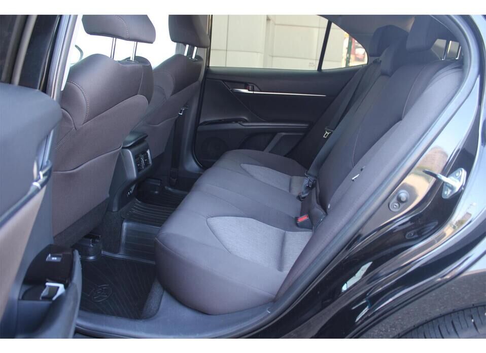 Toyota Camry 2.0 AT (150 л.с.)