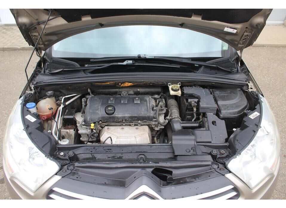 Citroen C4 1.6 AT (120 л.с.)