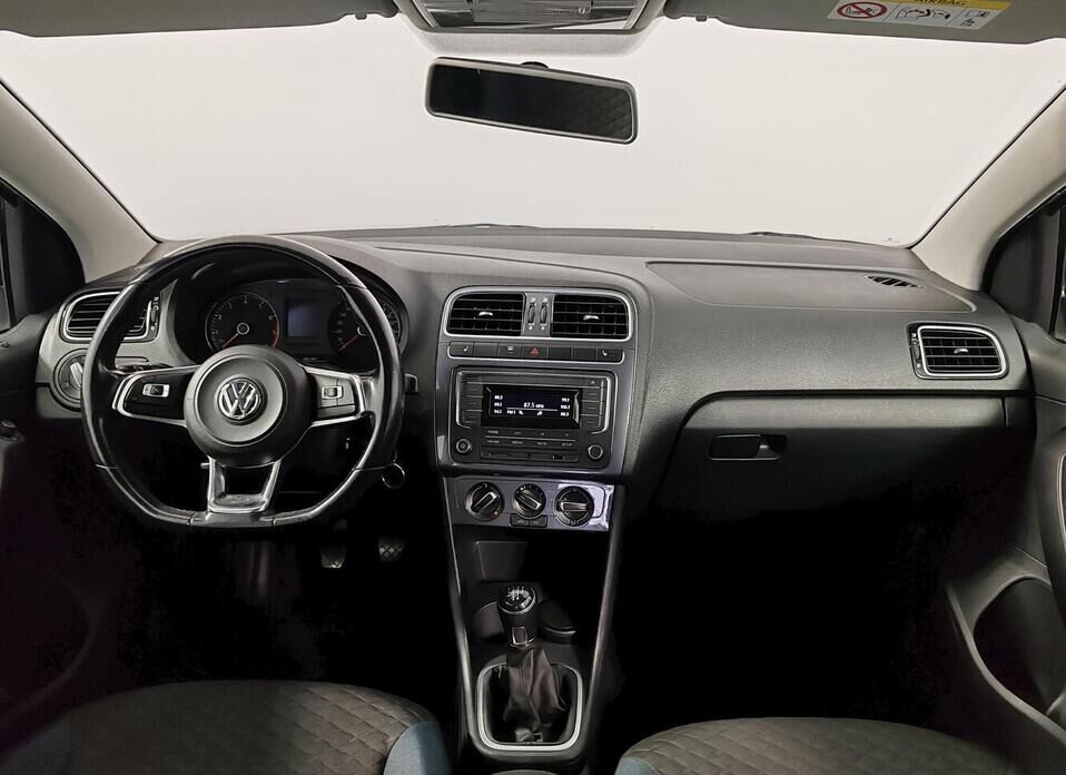 Volkswagen Polo 1.6 MT (110 л.с.)