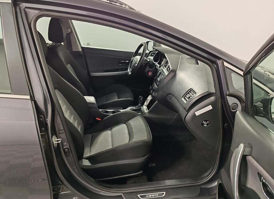 Kia Ceed, II 1.6 AT (129 л.с.)