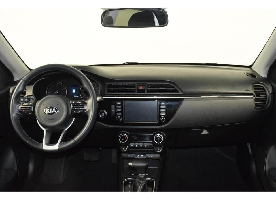 Kia Rio X-Line 1.6 AT (123 л.с.)