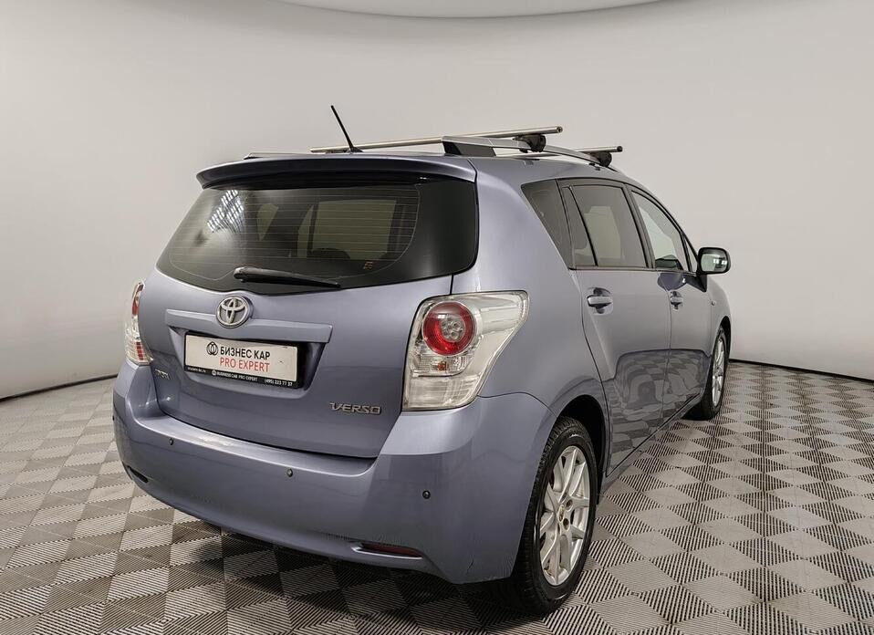 Toyota Verso, I 1.8 CVT (147 л.с.)