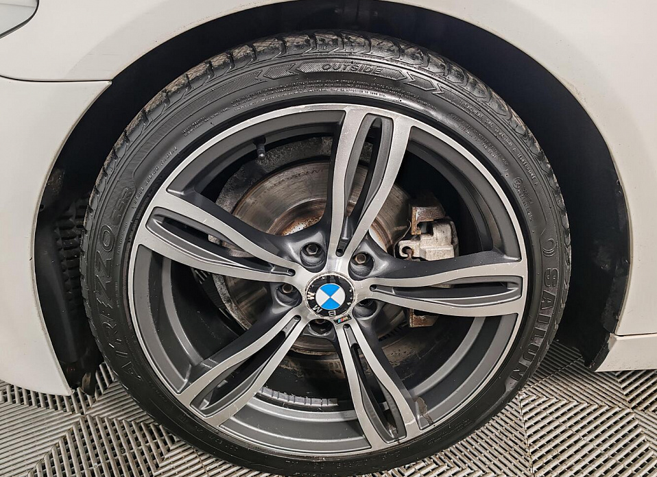 BMW 5 серии, VI (F10/F11/F07) 525d xDrive 2.0d AT (218 л.с.) 4WD