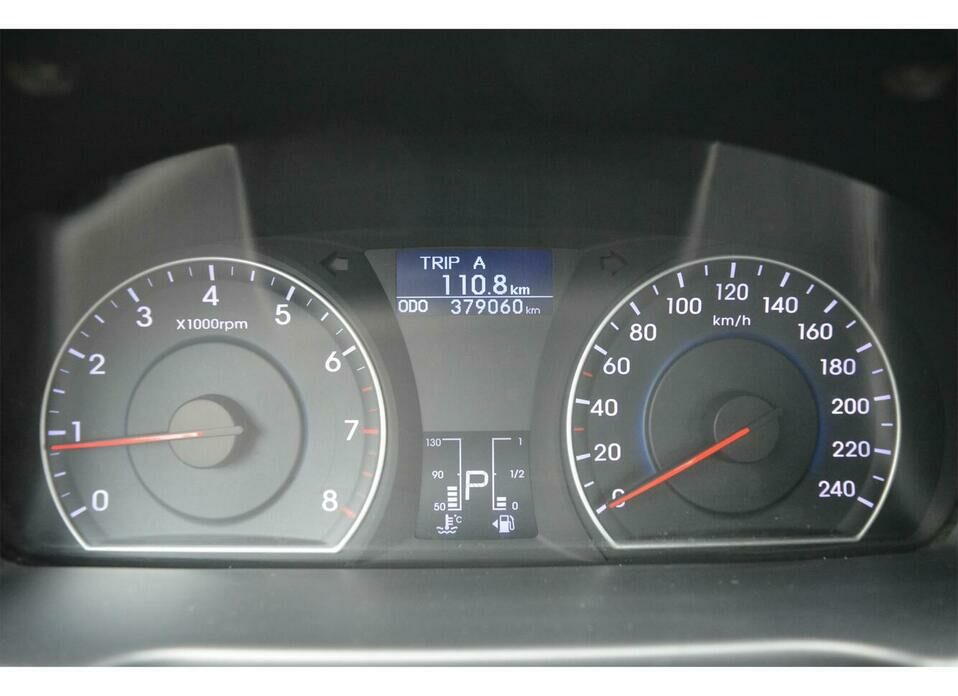 Hyundai i30 1.6 AT (126 л.с.)