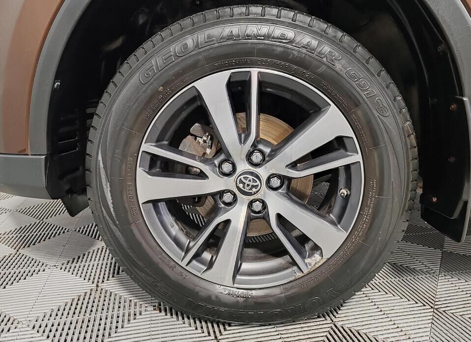 Toyota RAV4, IV (CA40) Рестайлинг 2.0 CVT (146 л.с.) 4WD