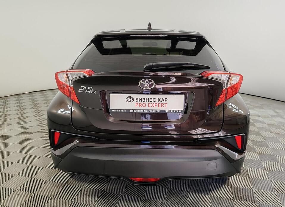 Toyota C-HR 2.0 CVT (148 л.с.)