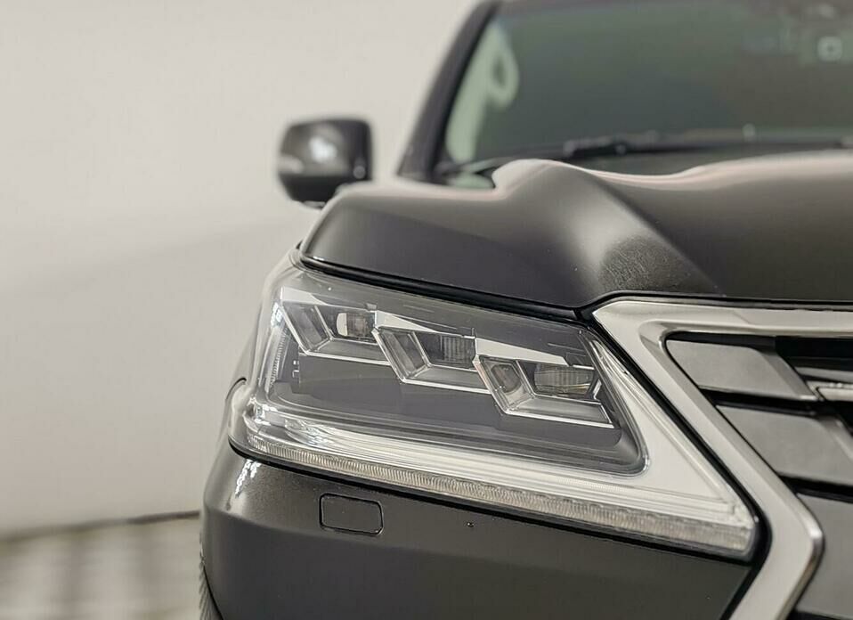 Lexus LX 450d 4.5d AT (272 л.с.) 4WD