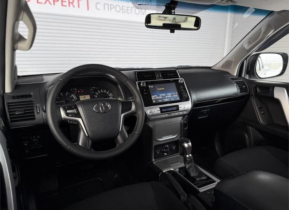Toyota Land Cruiser Prado, 150 Series Рестайлинг 2 2.7 AT (163 л.с.) 4WD
