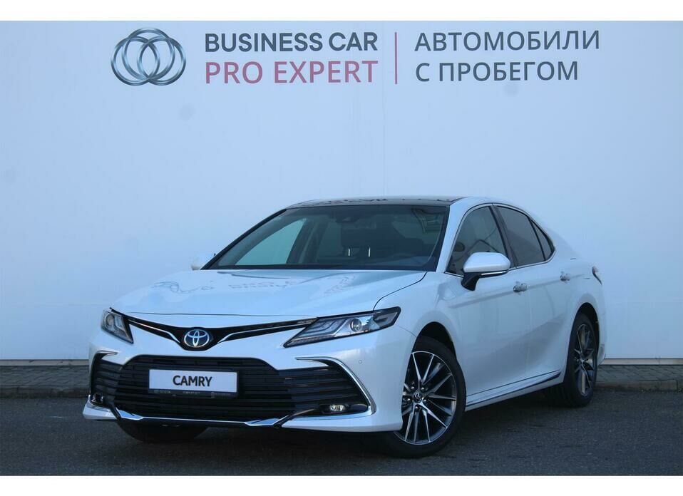 Toyota Camry 2.5 AT (204 л.с.)