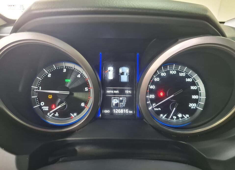 Toyota Land Cruiser Prado, 150 Series Рестайлинг 1 3.0d AT (173 л.с.) 4WD