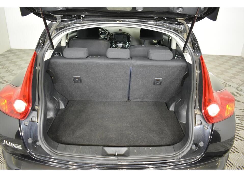 Nissan Juke 1.6 CVT (117 л.с.)