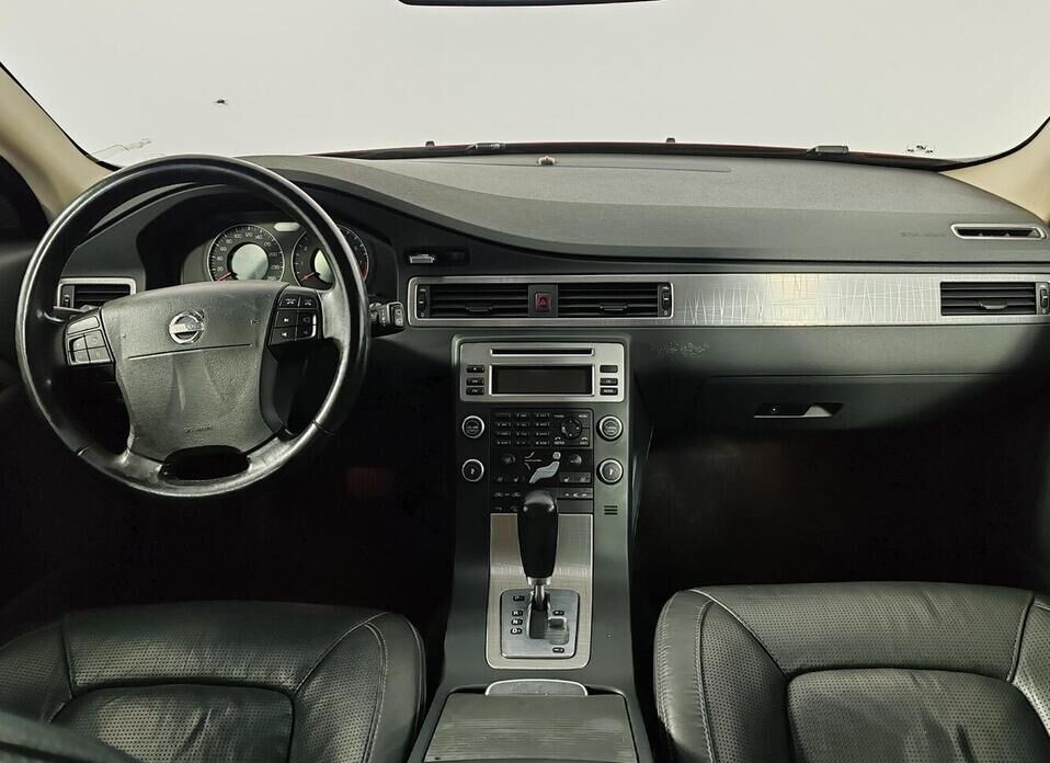Volvo XC70, II 3.2 AT (238 л.с.) 4WD