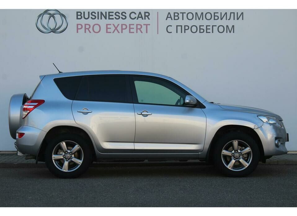 Toyota RAV4 2.0 CVT (148 л.с.) 4WD