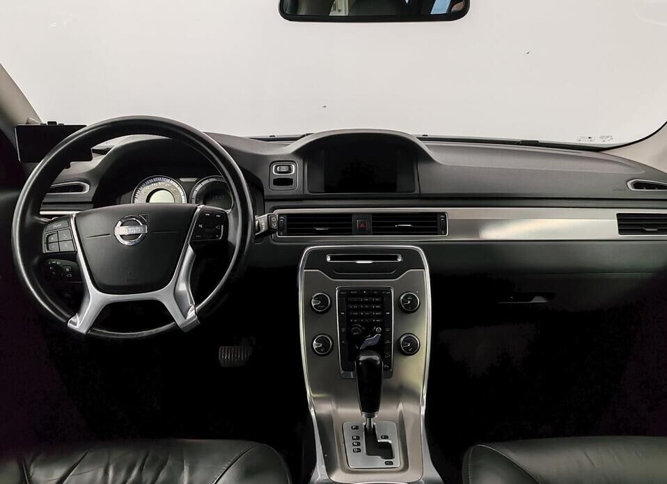 Volvo XC70 2.4d AT (175 л.с.) 4WD