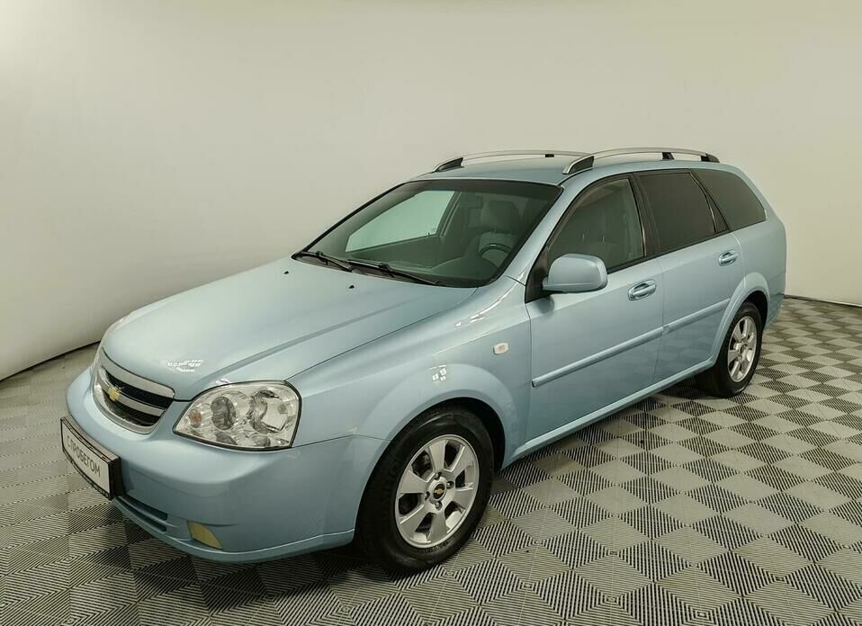 Chevrolet Lacetti 1.6 MT (109 л.с.)