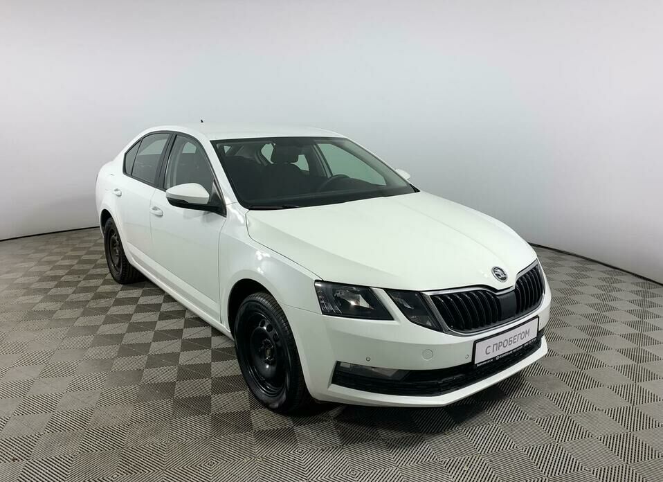 Skoda Octavia 1.6 AT (110 л.с.)