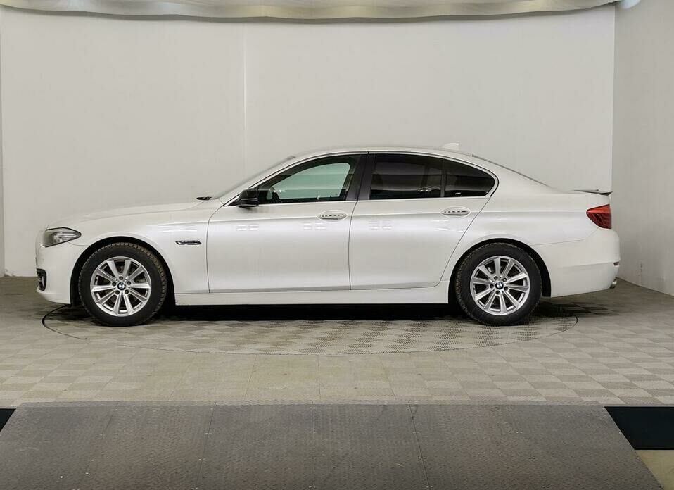 BMW 5 серии 528i xDrive 2.0 AT (245 л.с.) 4WD