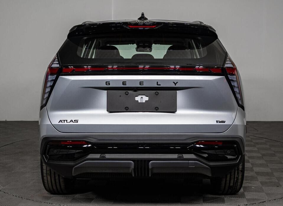 Geely Atlas, II 2.0 AT (200 л.с.) 4WD