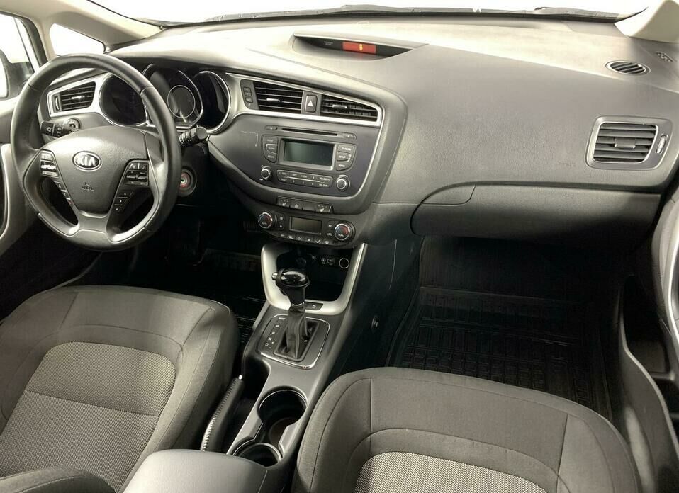 Kia Ceed 1.6 AT (130 л.с.)