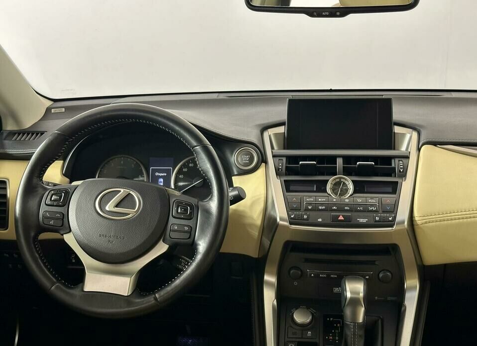 Lexus NX 200t 2.0 AT (238 л.с.) 4WD