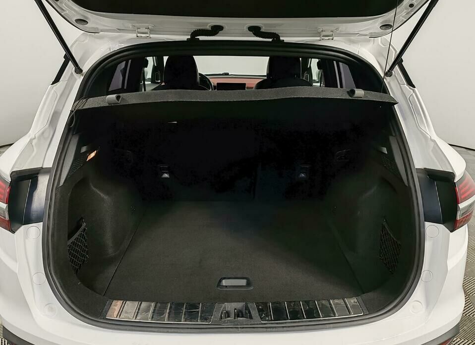 Geely Coolray 1.5 AMT (150 л.с.)