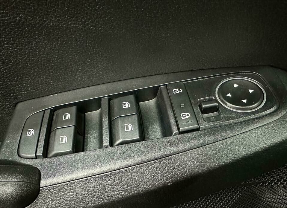 Kia Seltos 1.6 AT (121 л.с.) 4WD