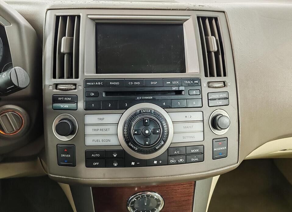 Infiniti FX FX45 4.5 AT (328 л.с.) 4WD