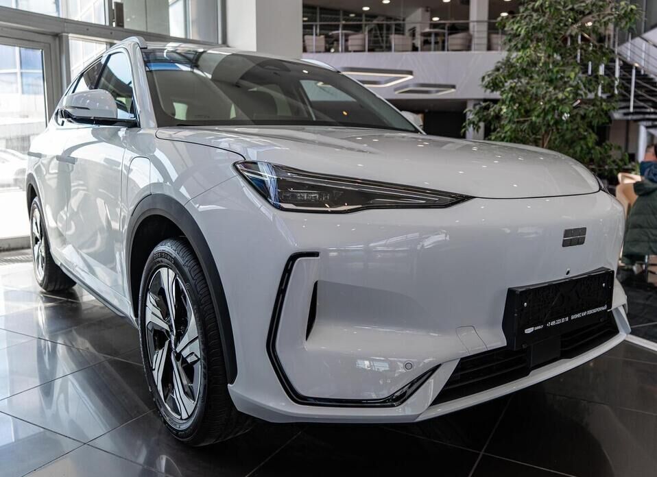 Geely EX5 Electro AT (160 кВт)