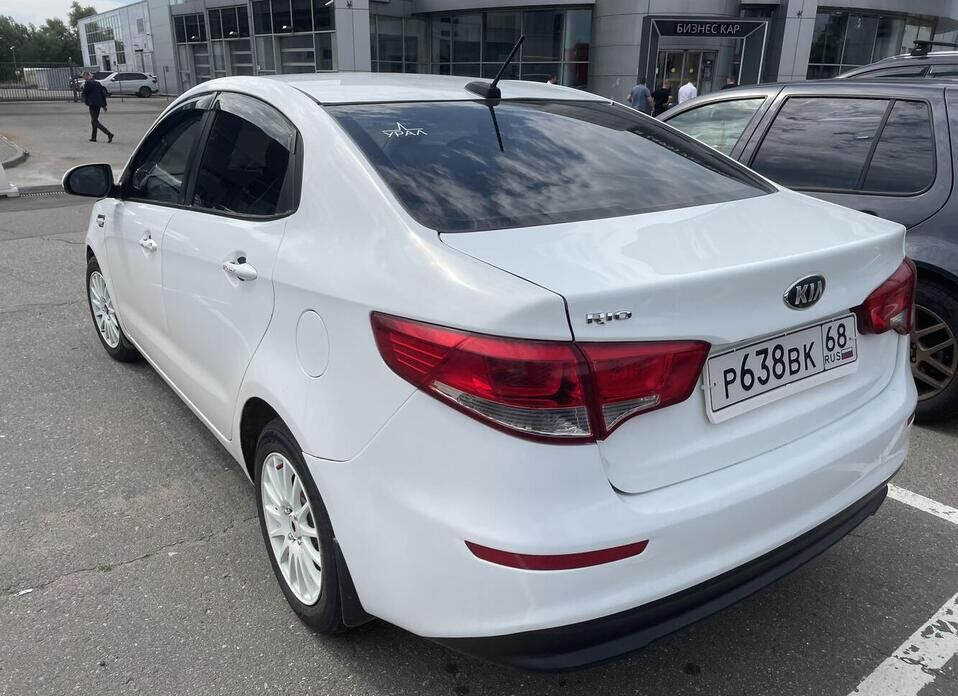 Kia Rio 1.4 MT (107 л.с.)