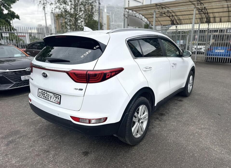 Kia Sportage, IV Рестайлинг 2.0 AT (150 л.с.)